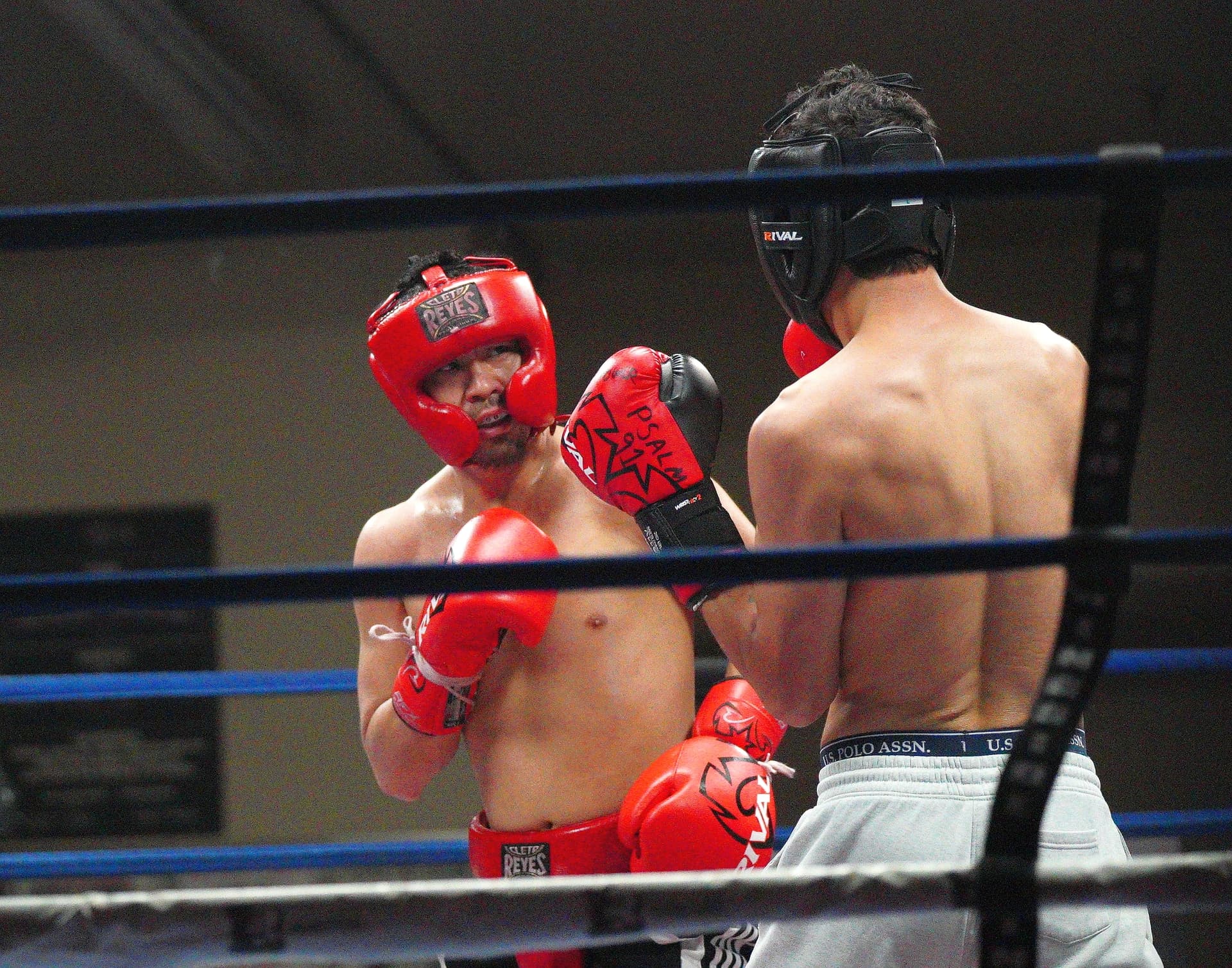 Amateur boxing