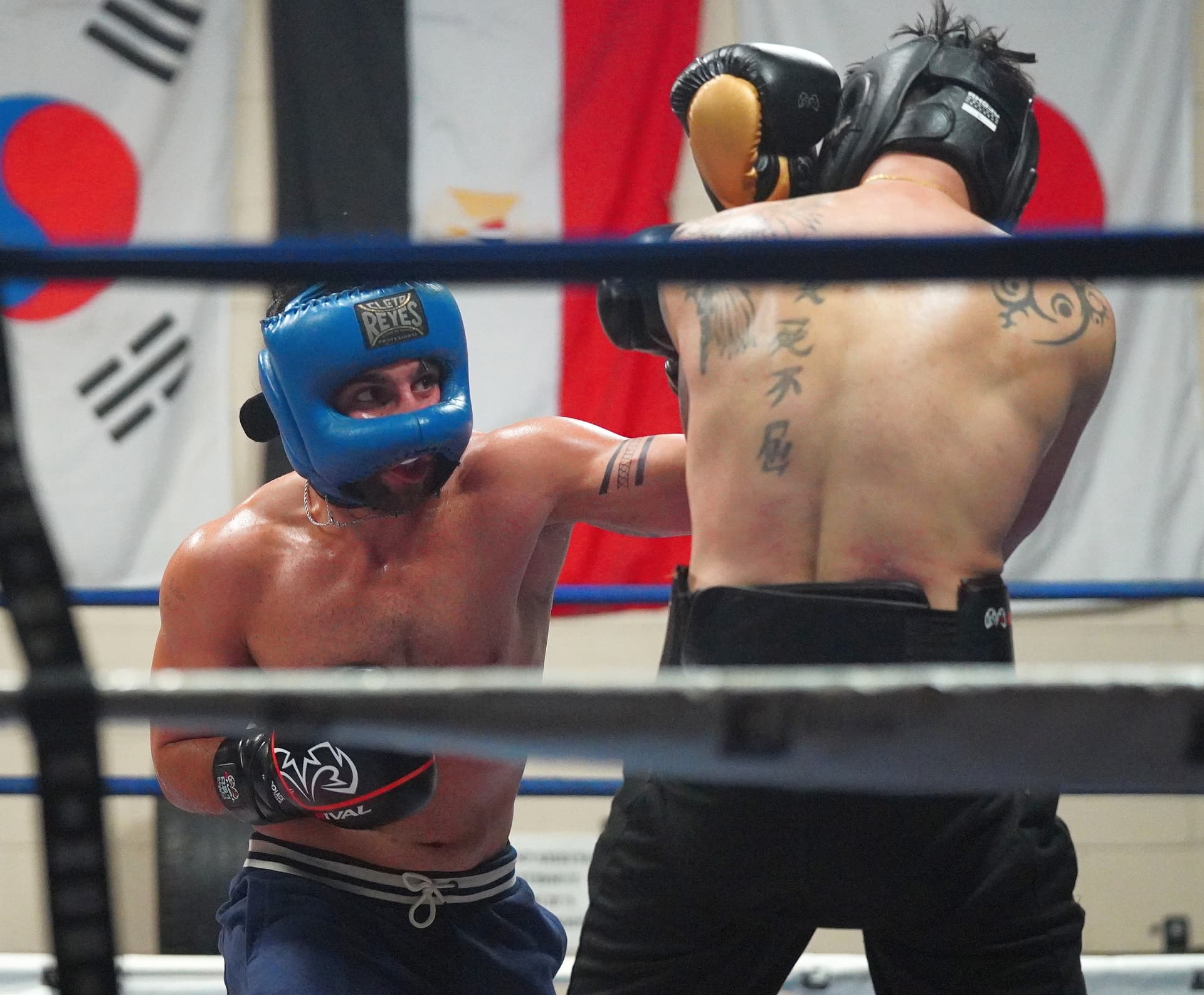 Amateur boxing