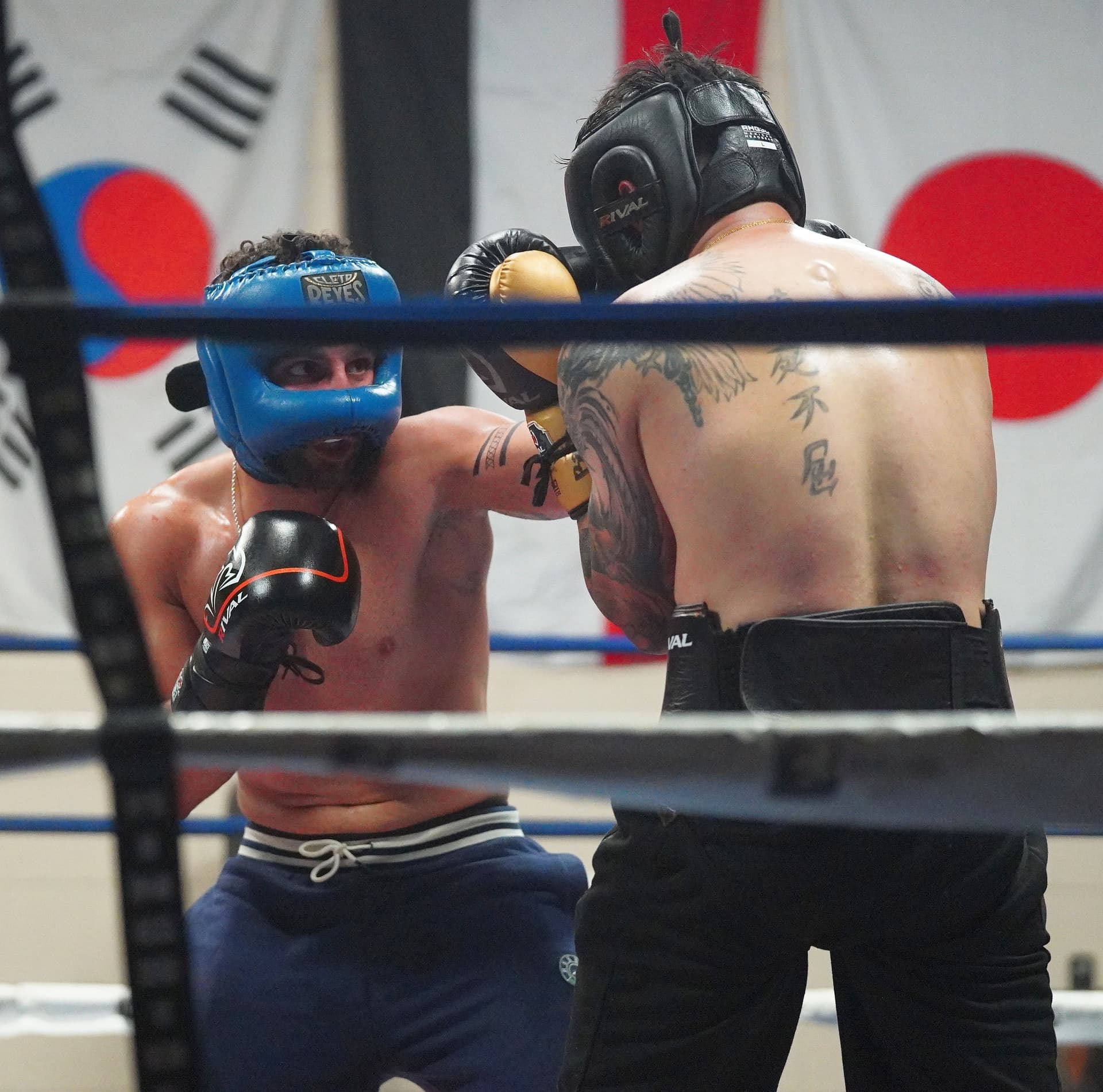 Amateur boxing